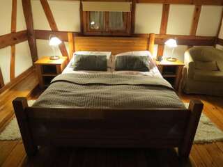 Апарт-отели The Blue Beetroot Болеславец Двухместный номер с 1 кроватью и собственной ванной комнатой-5